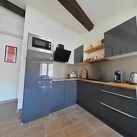 Apartment Vue Imprenable Cite - 4 Personnes *